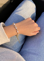 Clear Crystal Teardrop Bracelet