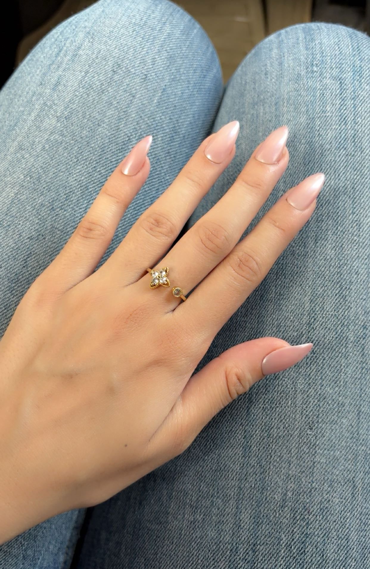 Daisy Spark Ring