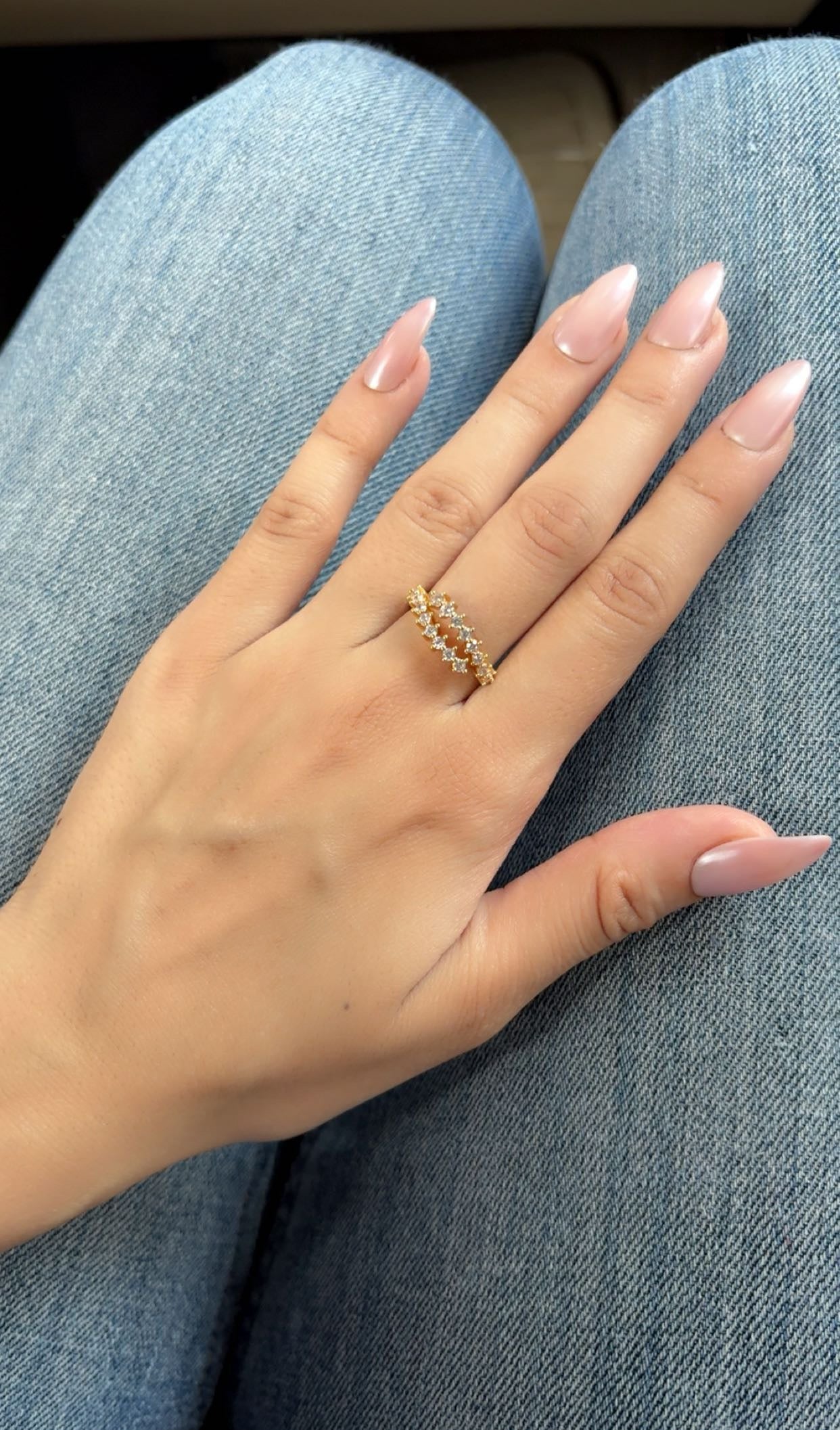 Glow Kiss Ring