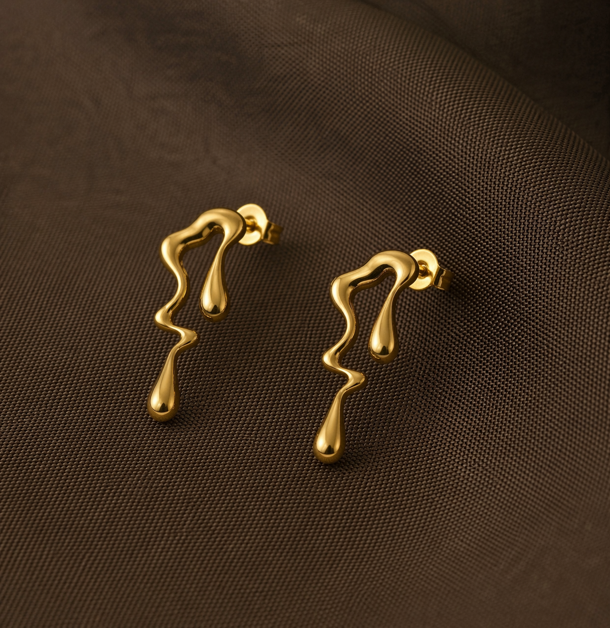 Lueur Drop Earrings
